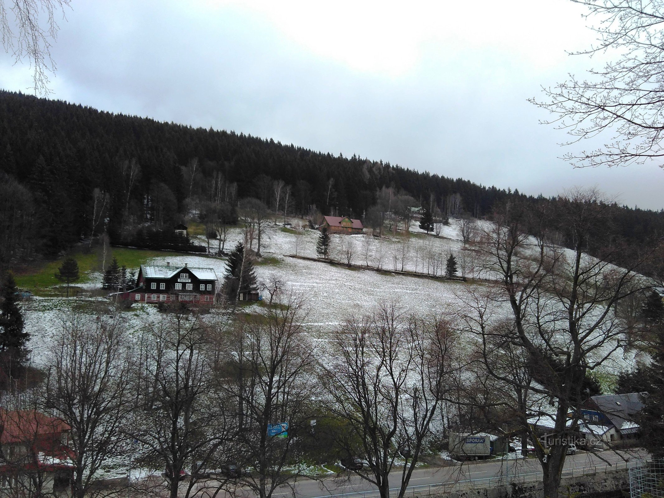 Blick auf den gegenüberliegenden Hang