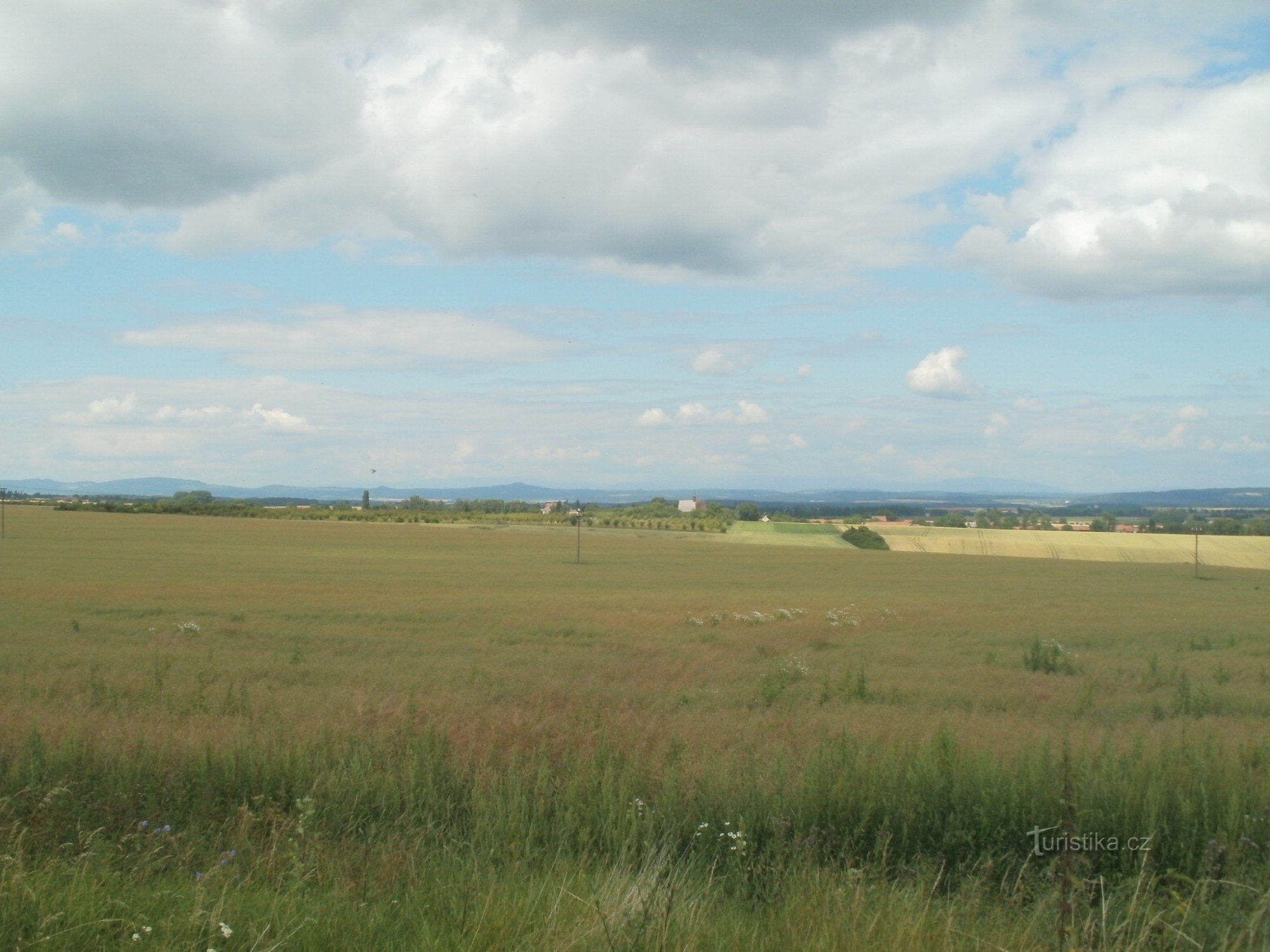 pogledi iz Slavhostic (iz Žlunické les) - panorama