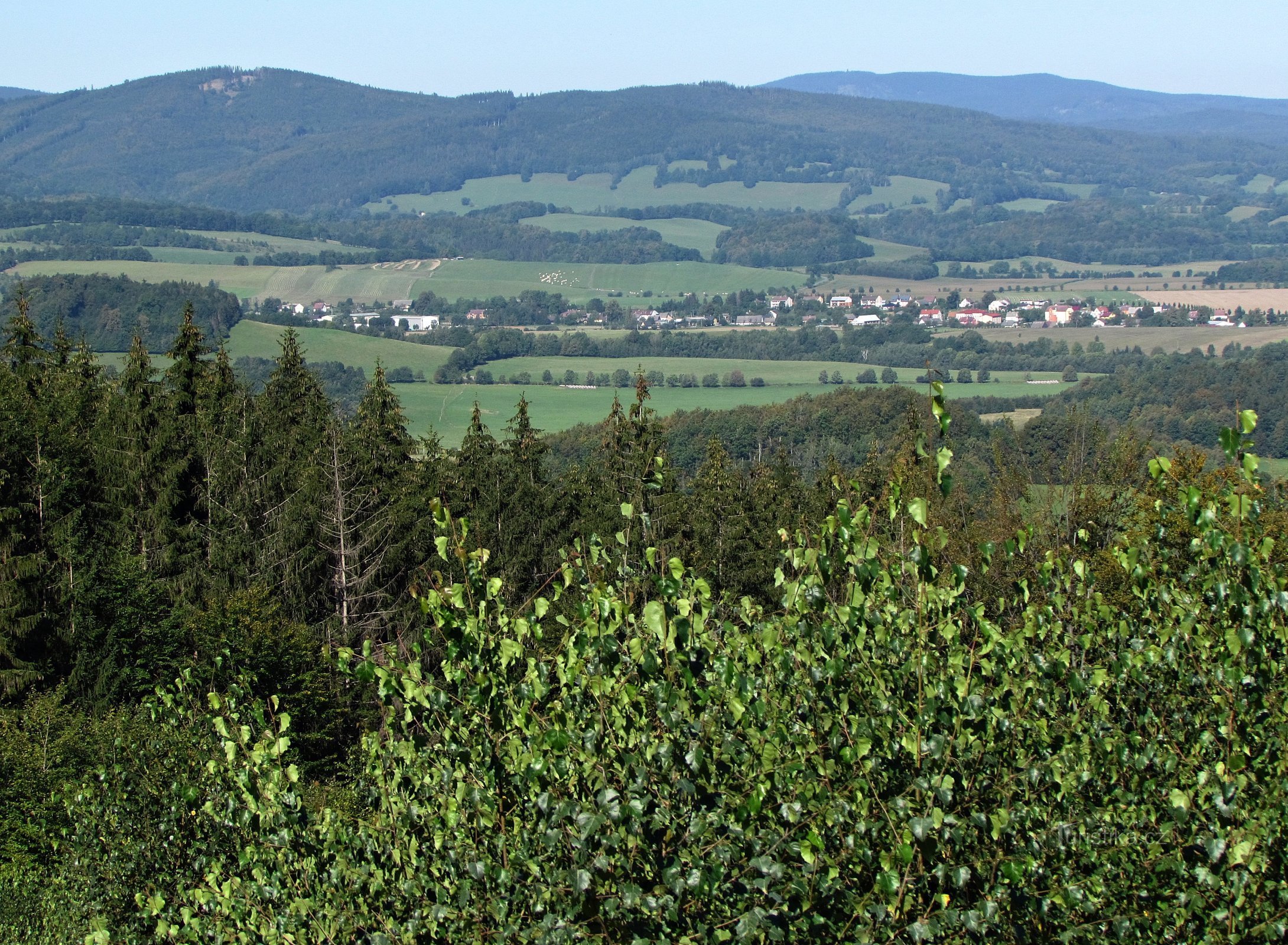 Kilátás a Zhulové vrch felől