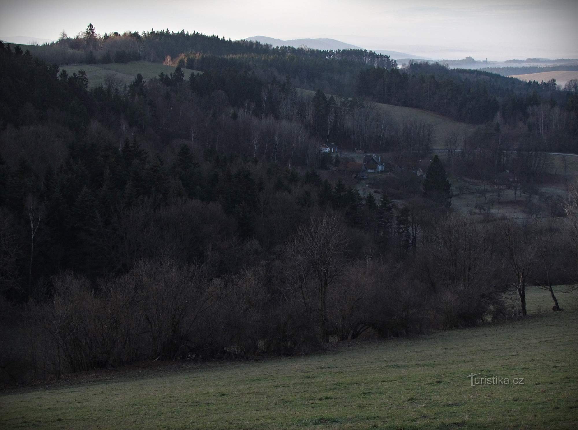 Ansichten vor dem Dorf