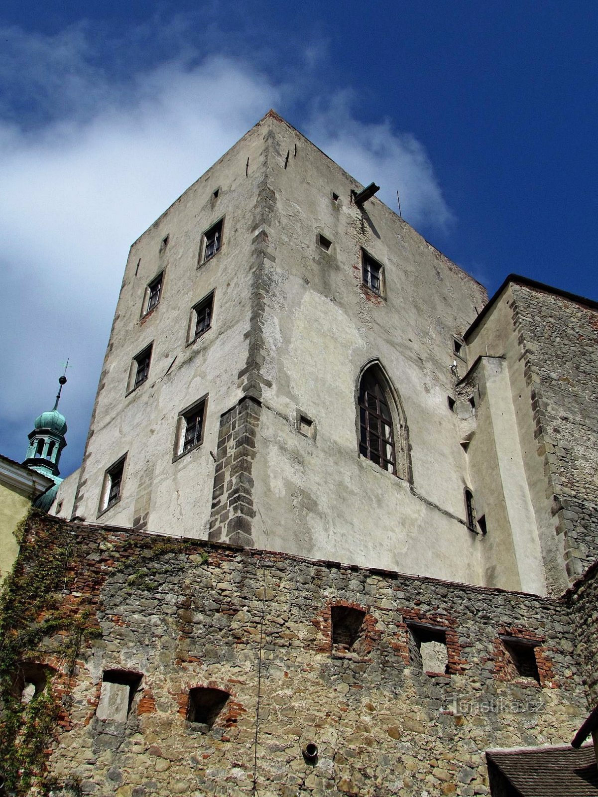 Vistas do Castelo de Buchlova