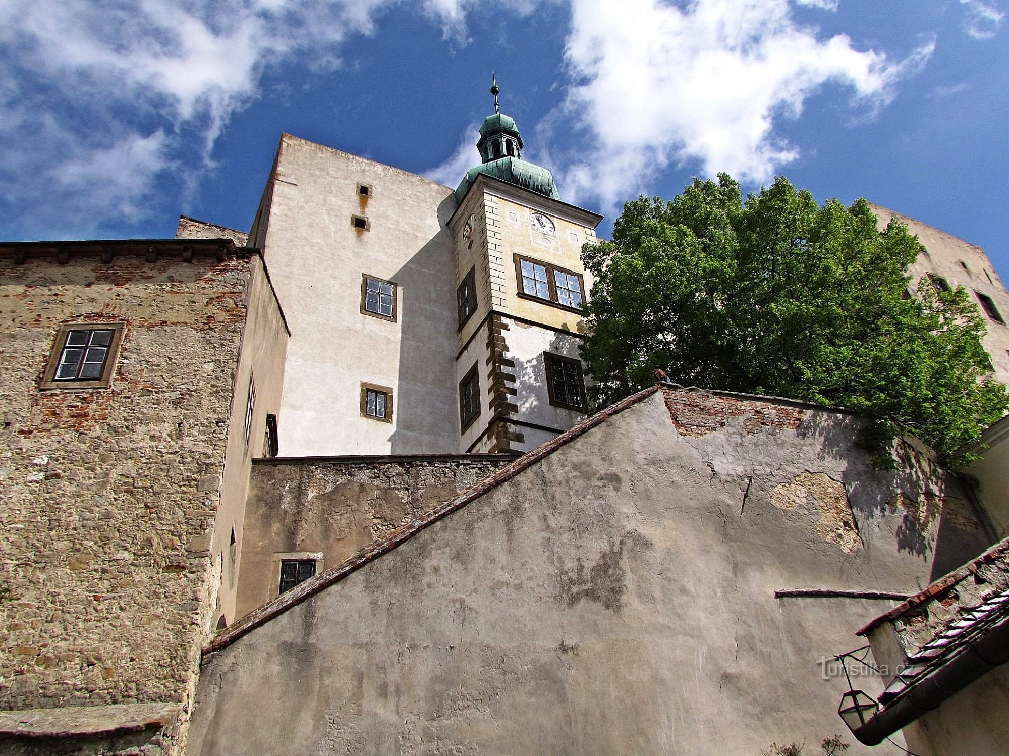 Ansichten vom Schloss Buchlova
