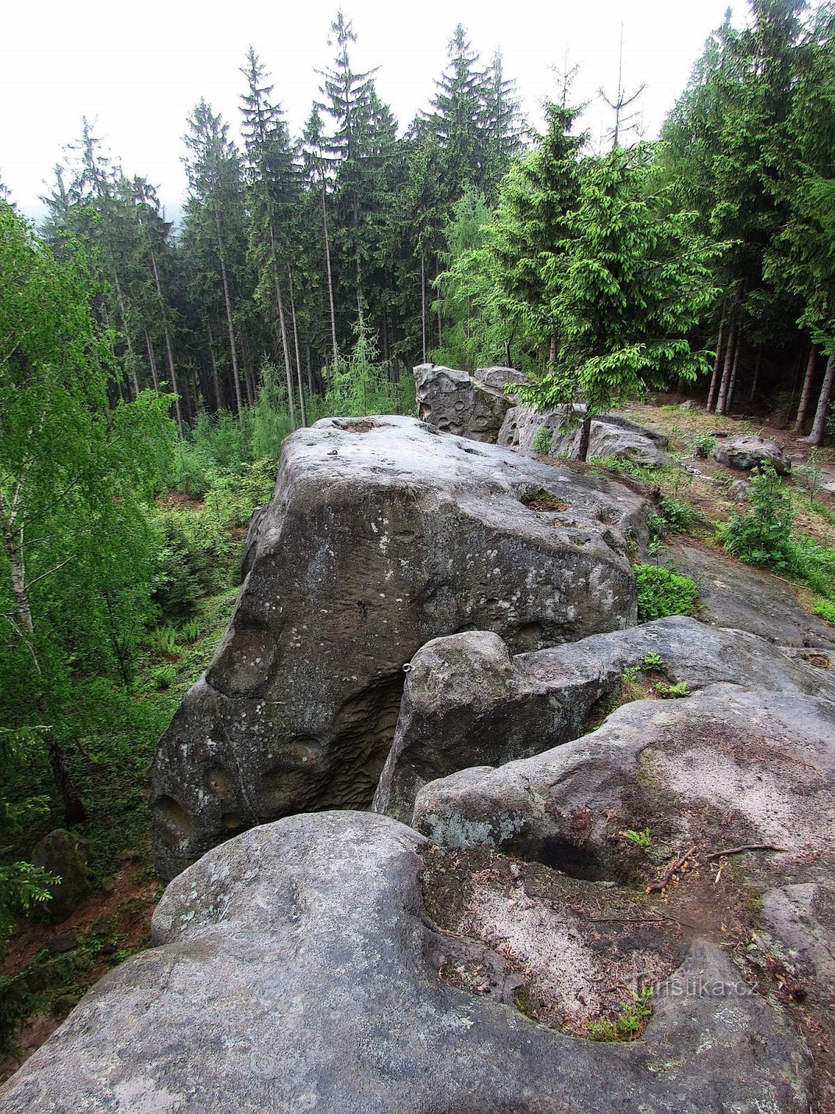 Vistas das rochas de Lačnov