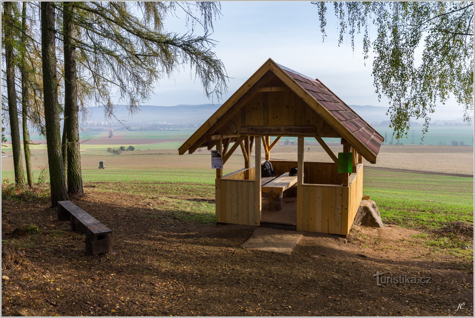 Aussichtspunkt auf den Felsbrocken