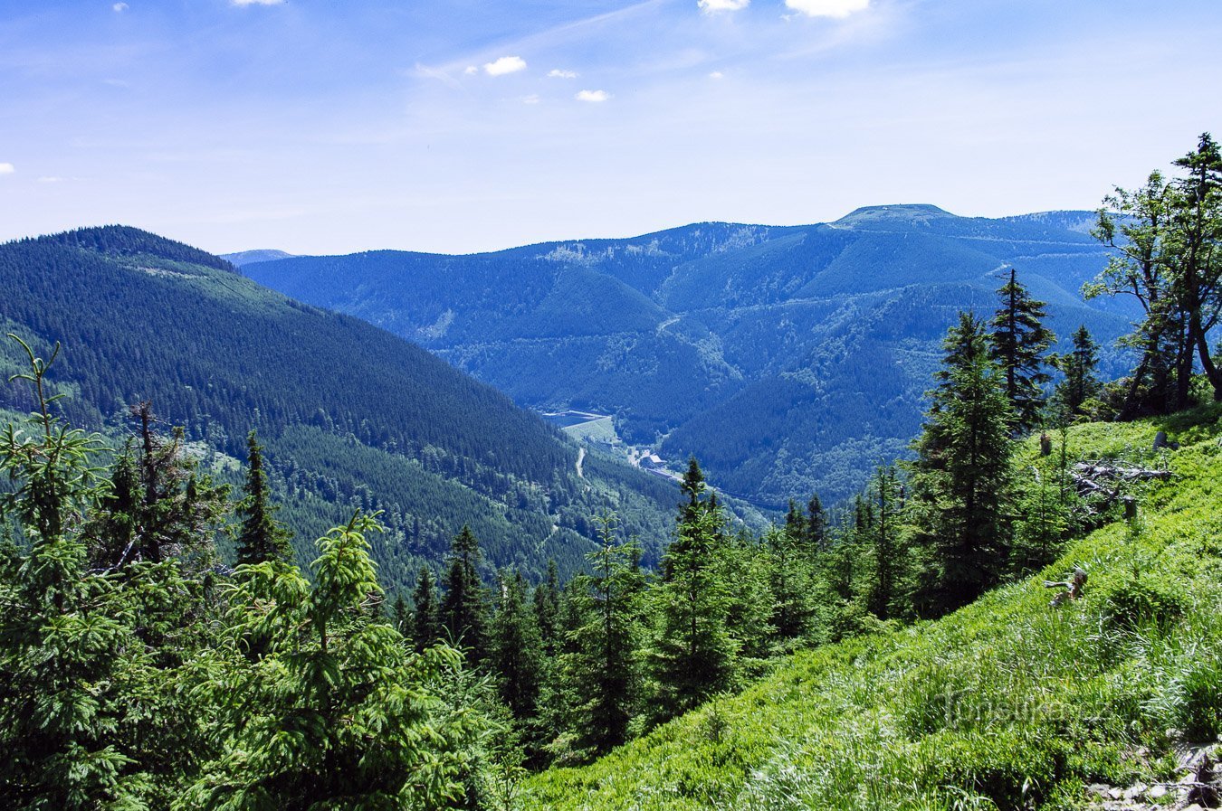 Vedere asupra Kamzík vara