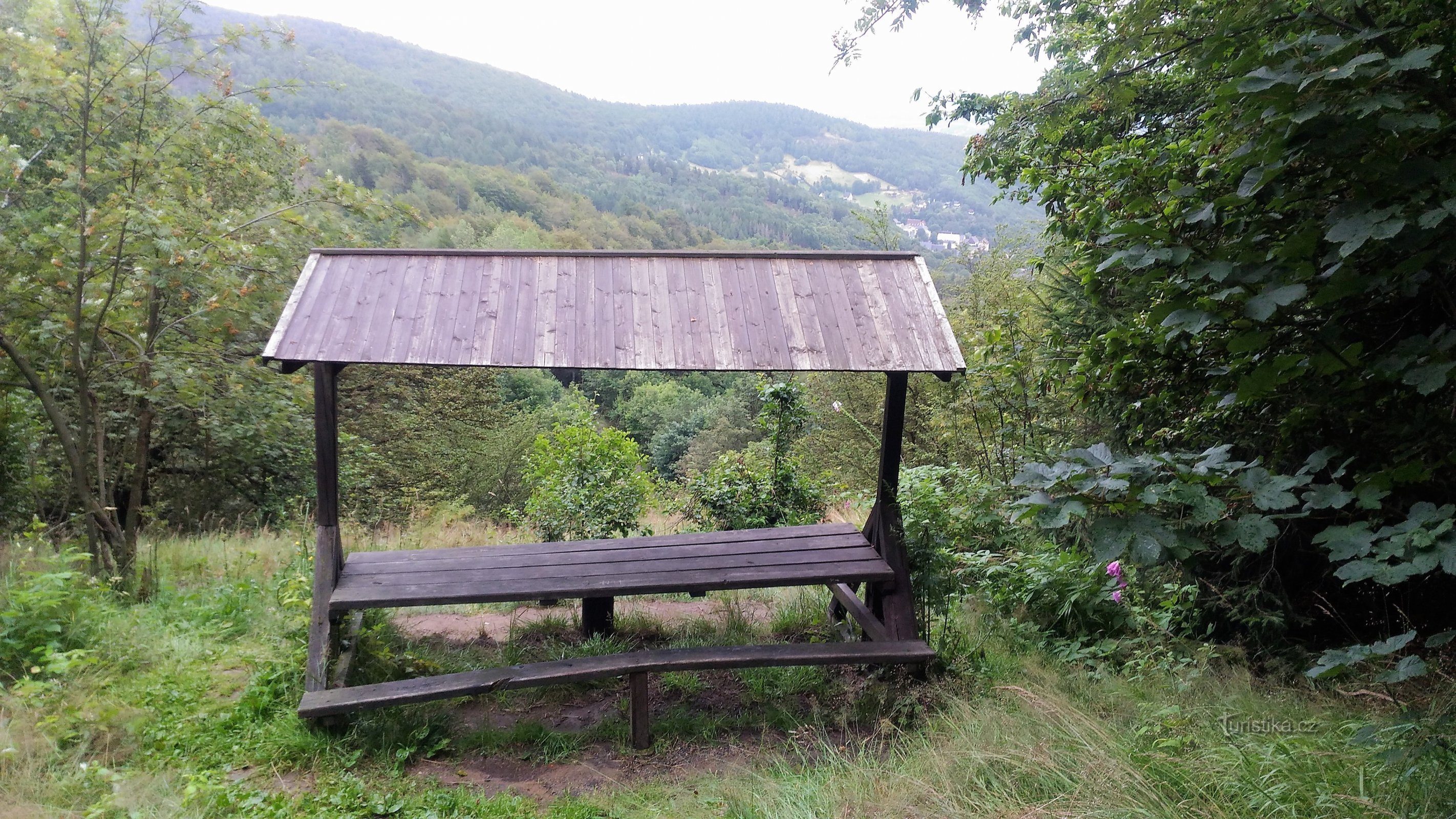 Pogled čez tunel.