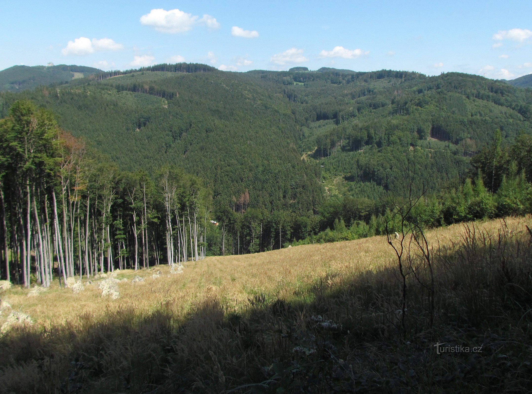 Mirante em frente ao castelo Křídlo