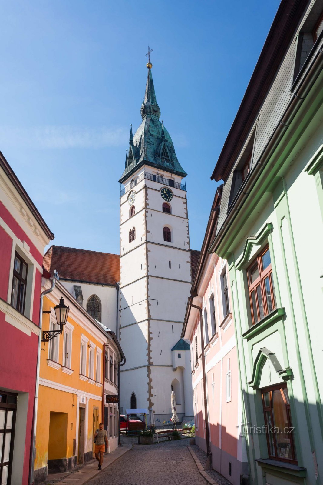 Aussichtsturm der Stadt