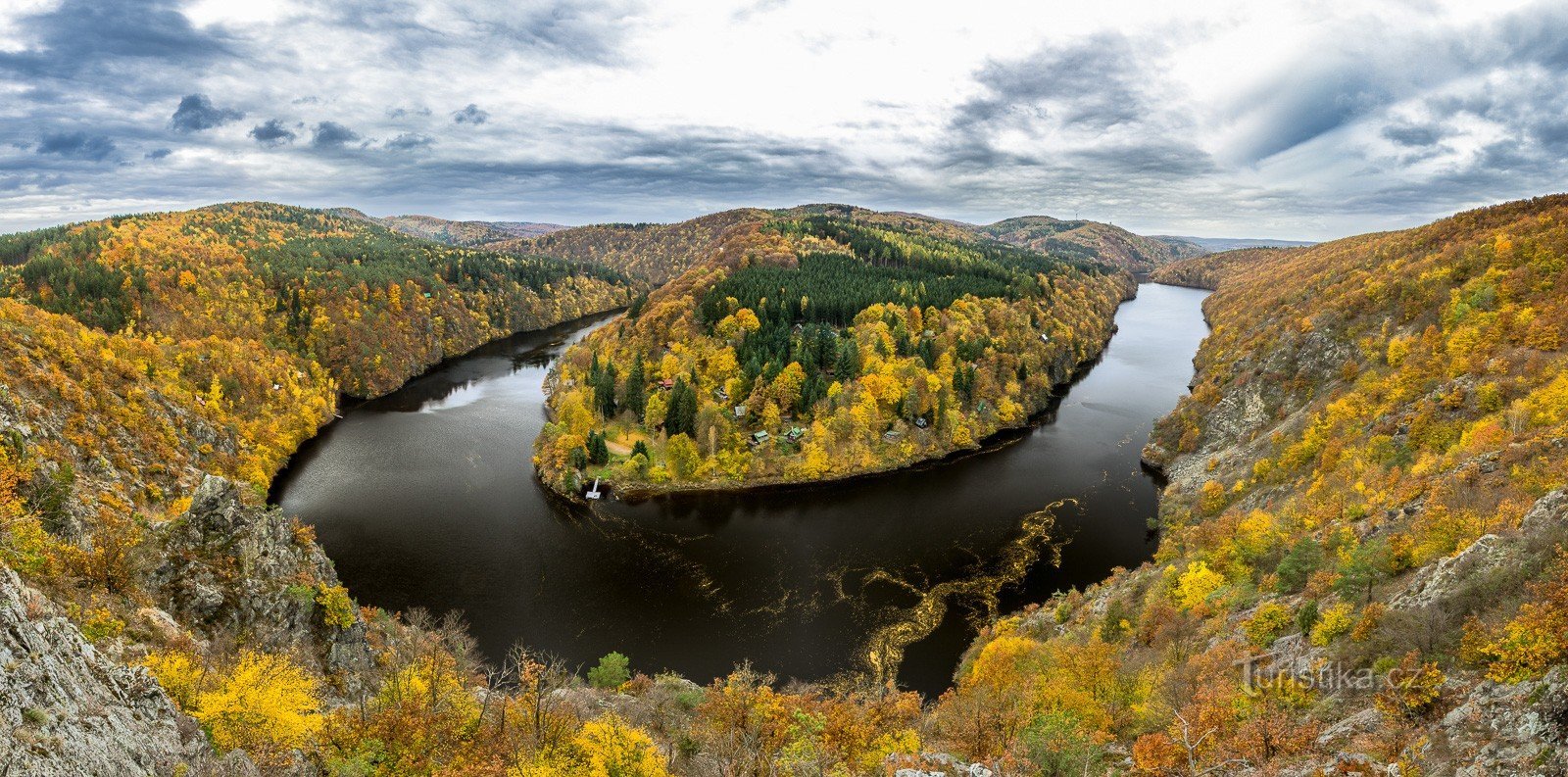 Views of the Vltava and strawberry dumplings