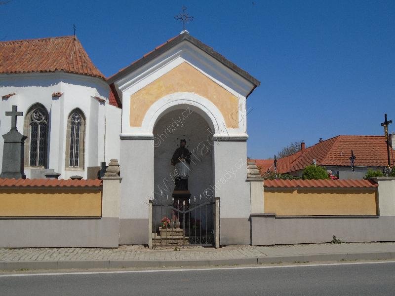 výklenková kaple sv. Jana Nepomuckého