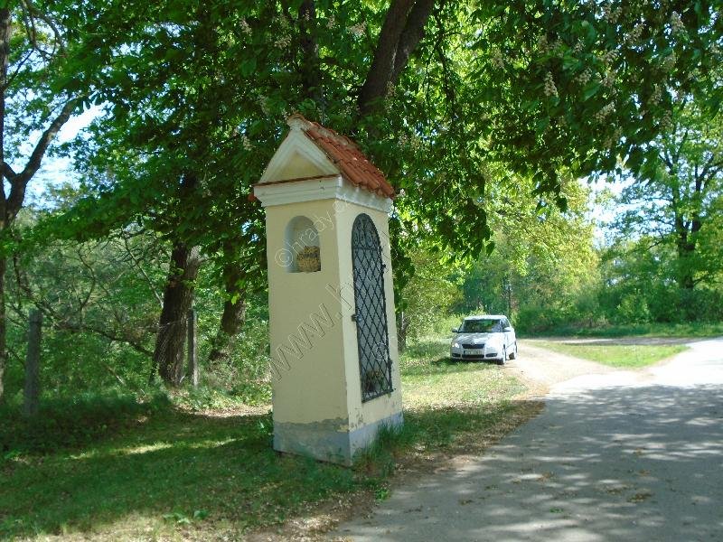 výklenková kaple sv. Jana Nepomuckého