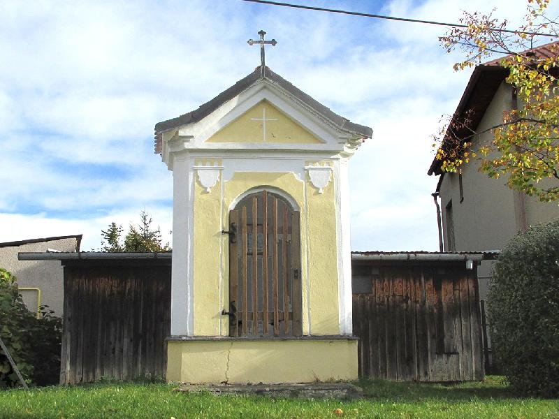 výklenková kaplička