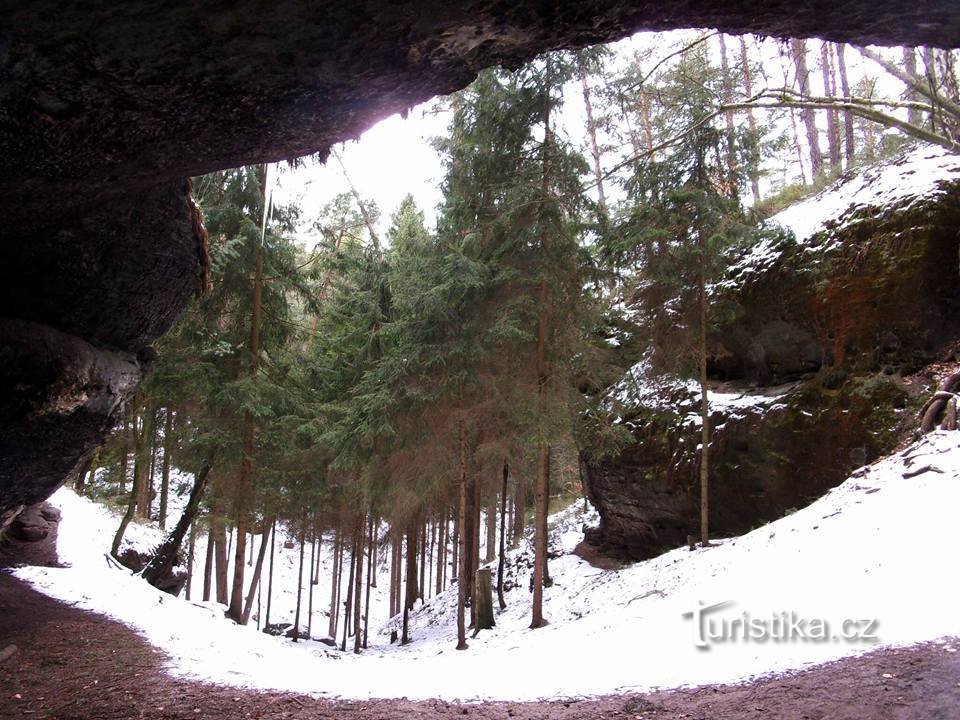 Výlet k Braniborské jeskyni