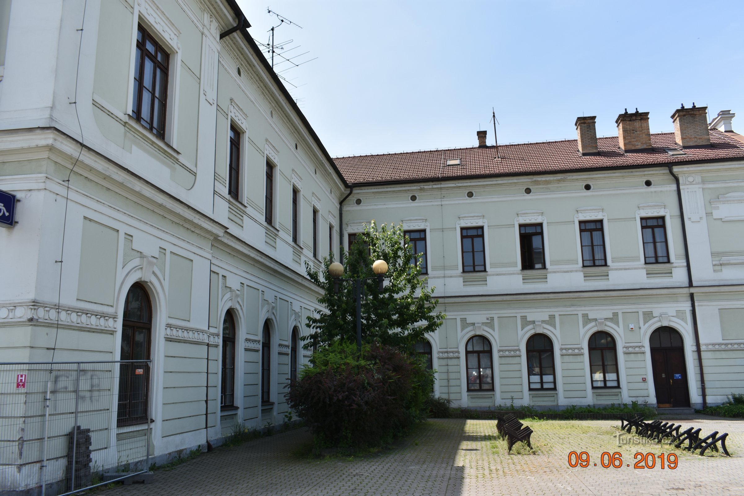 L'edificio di spedizione della stazione ferroviaria di Bohumín