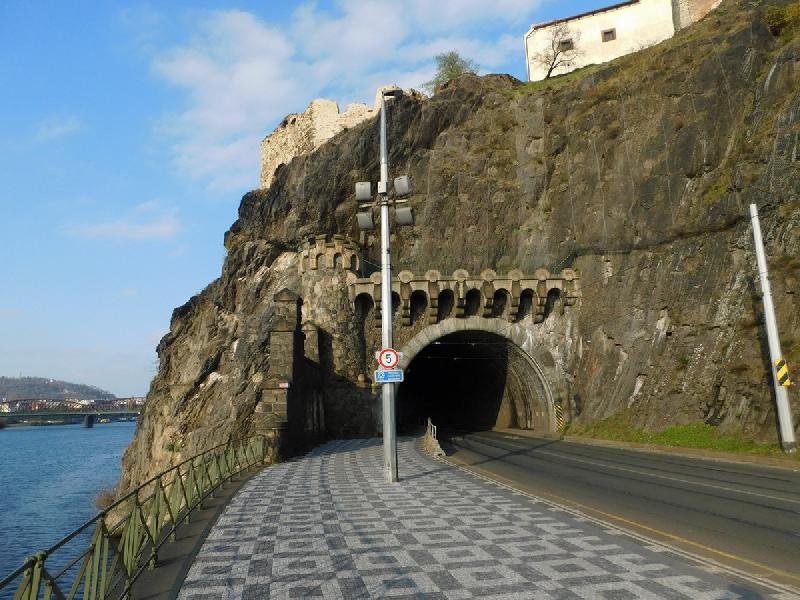 Vyšehradský tunel