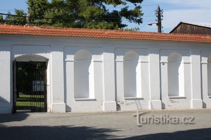 Vyškov - giardino del castello e loggia