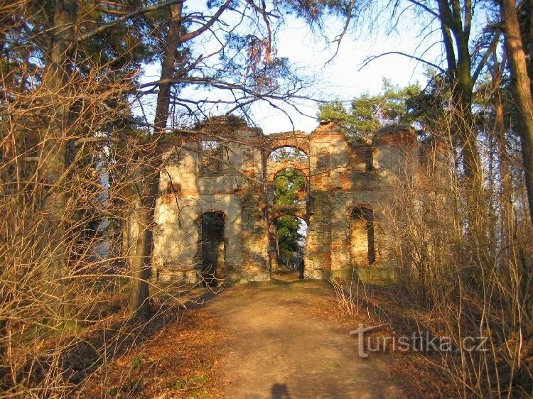 Die Hohe Kapelle St. Johannes der Täufer wurde am 24.6.1697. Juni XNUMX geweiht