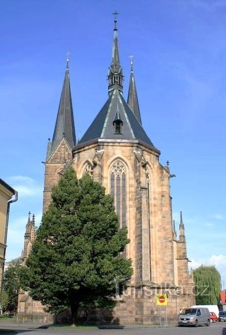 Péage élevé - Église St. Laurent