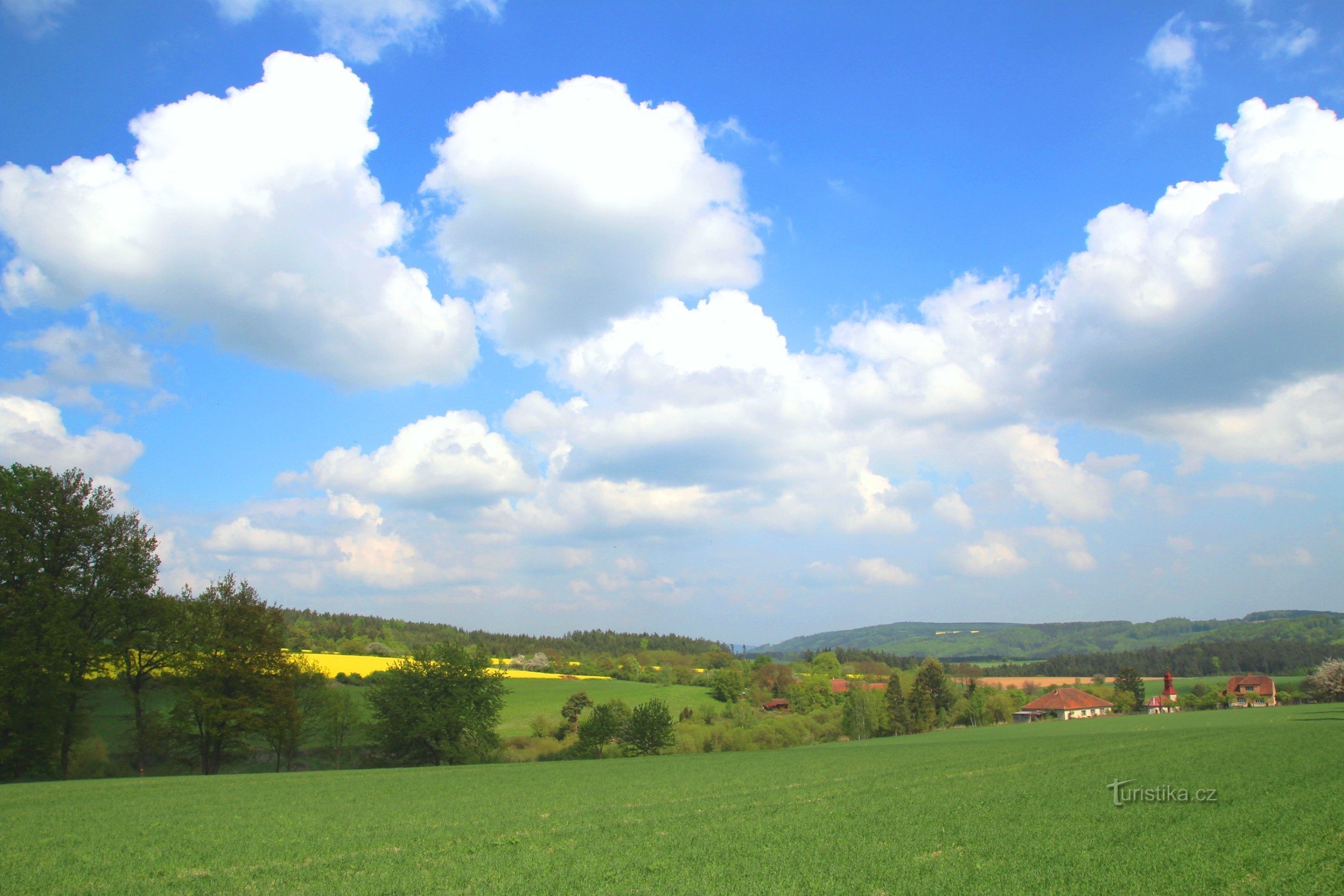 The high sky above Prosatín