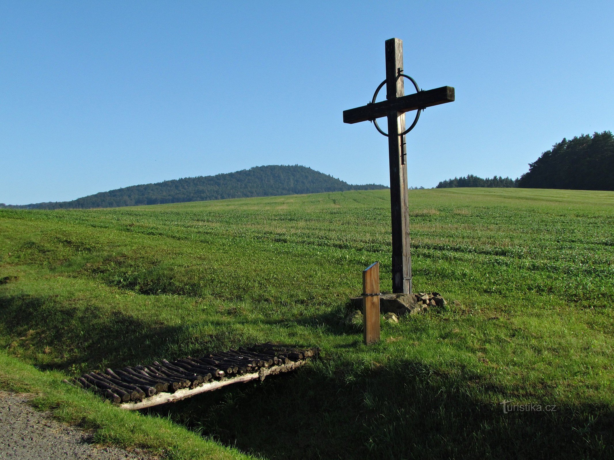 Vysoké Pole - panoramica via crucis verso Bojatín