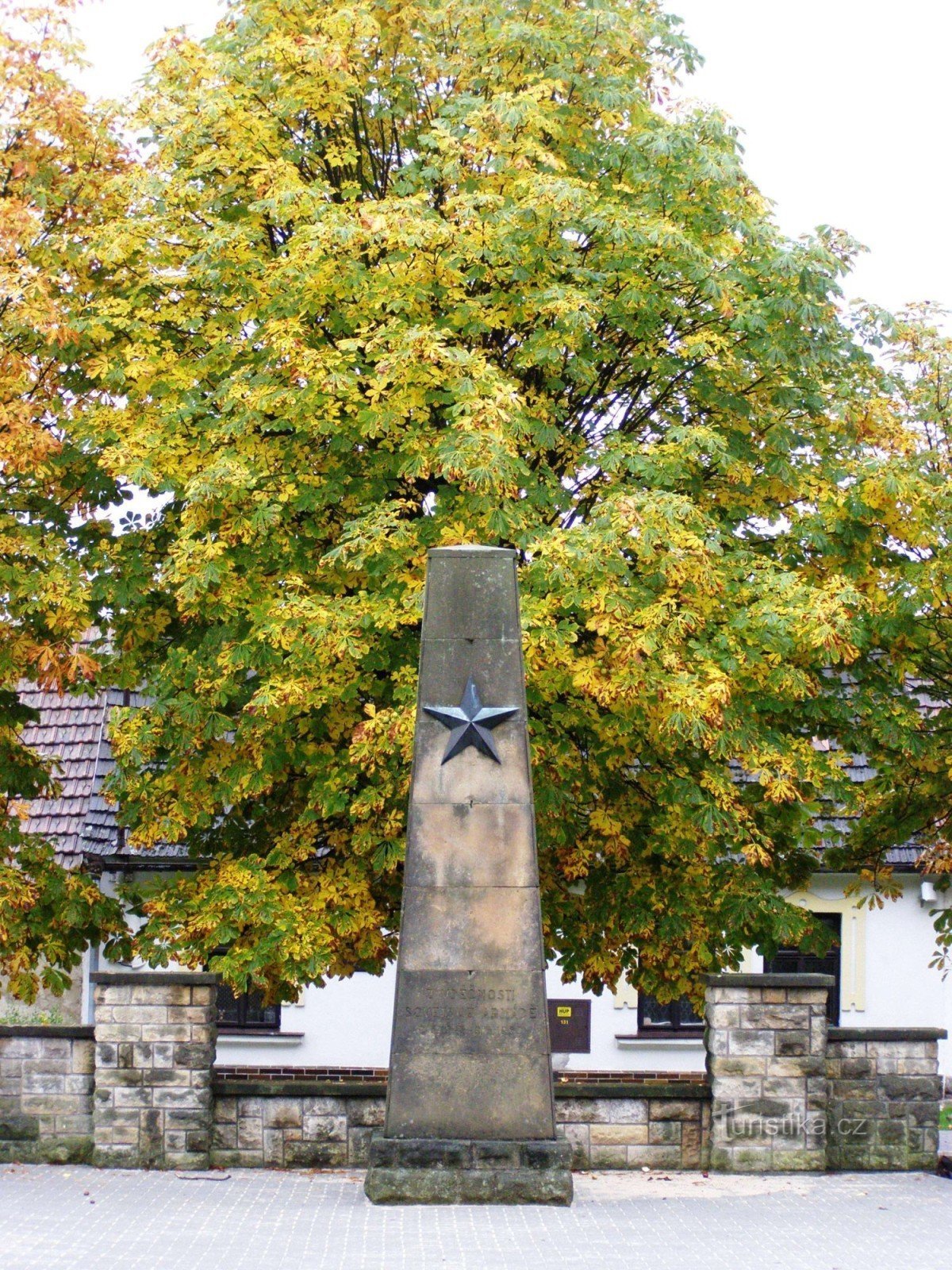 Vysoké Veselí - monument over sovjetiske befriere