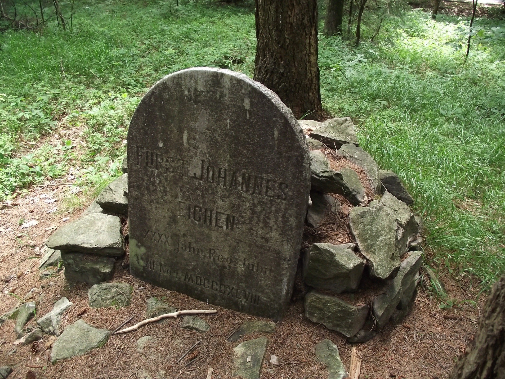 Vysoký Potok (Mála Morava) – piedras de jubileo del príncipe Juan II. de Liechtenstein