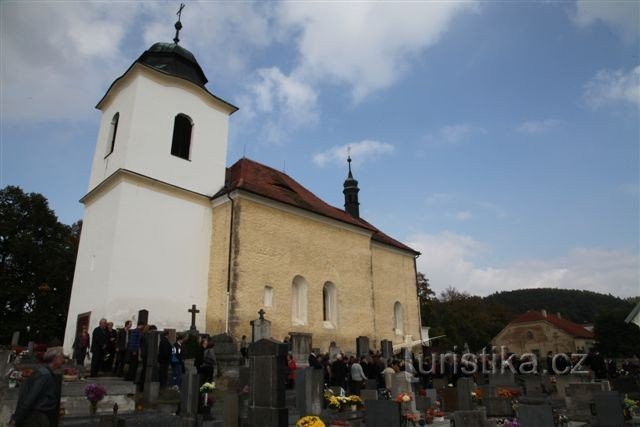 Vysoký Újezd, Igreja da Natividade da Virgem Maria
