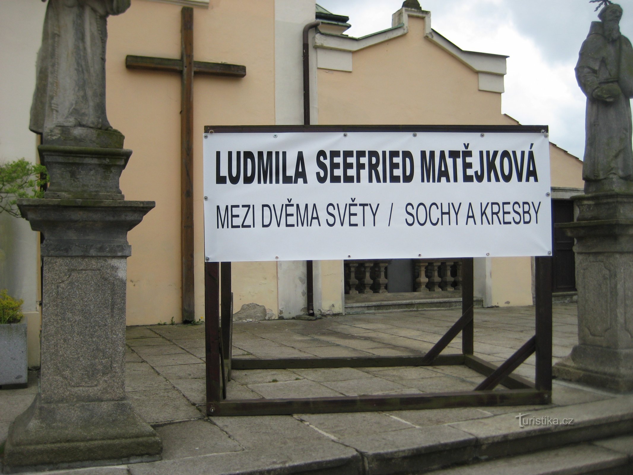 Výstava Mezi dvěma světy - Ludmila Seefried Matějková - Sokolov