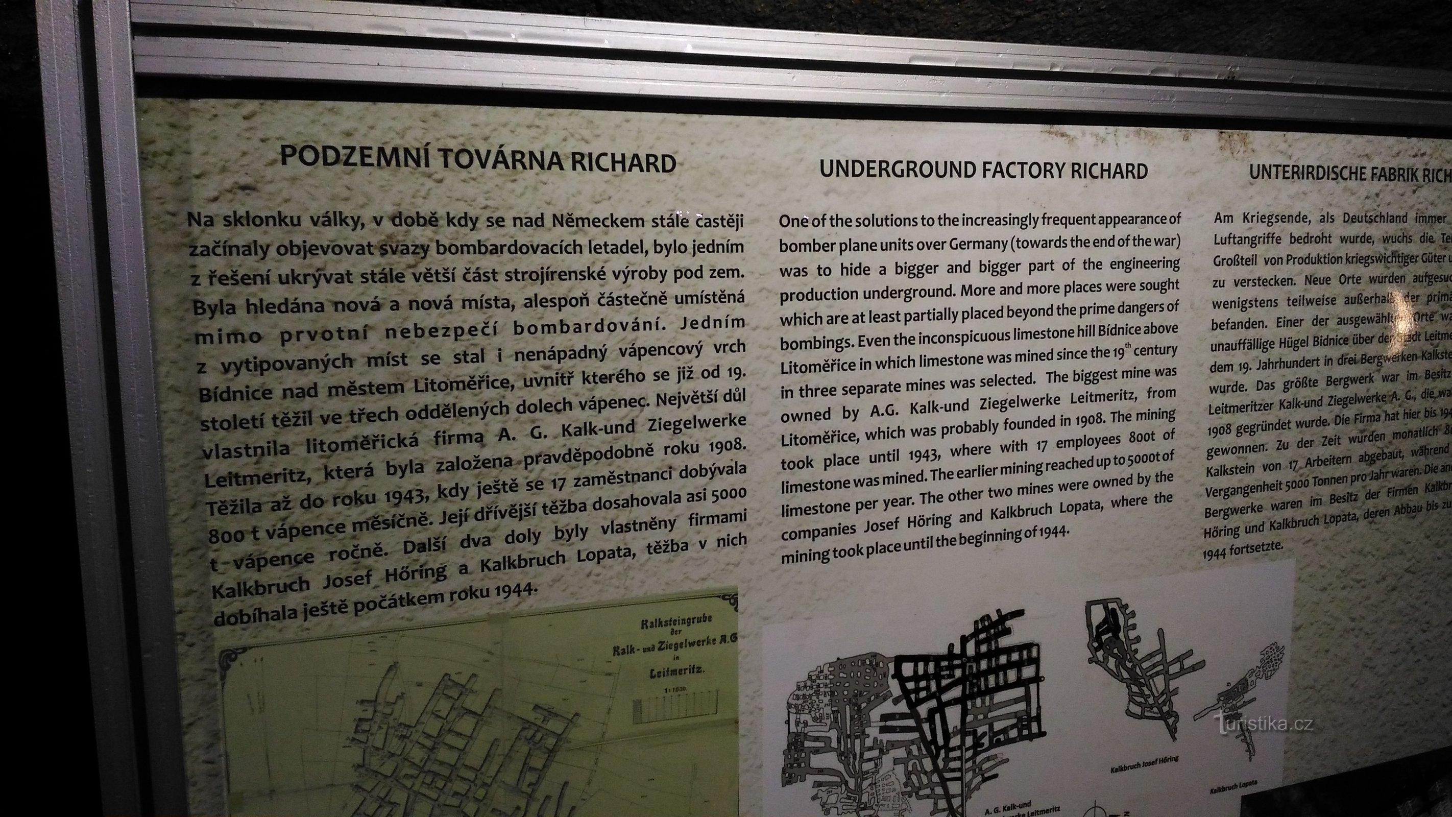 Exposición en una bodega medieval en Litoměřice.