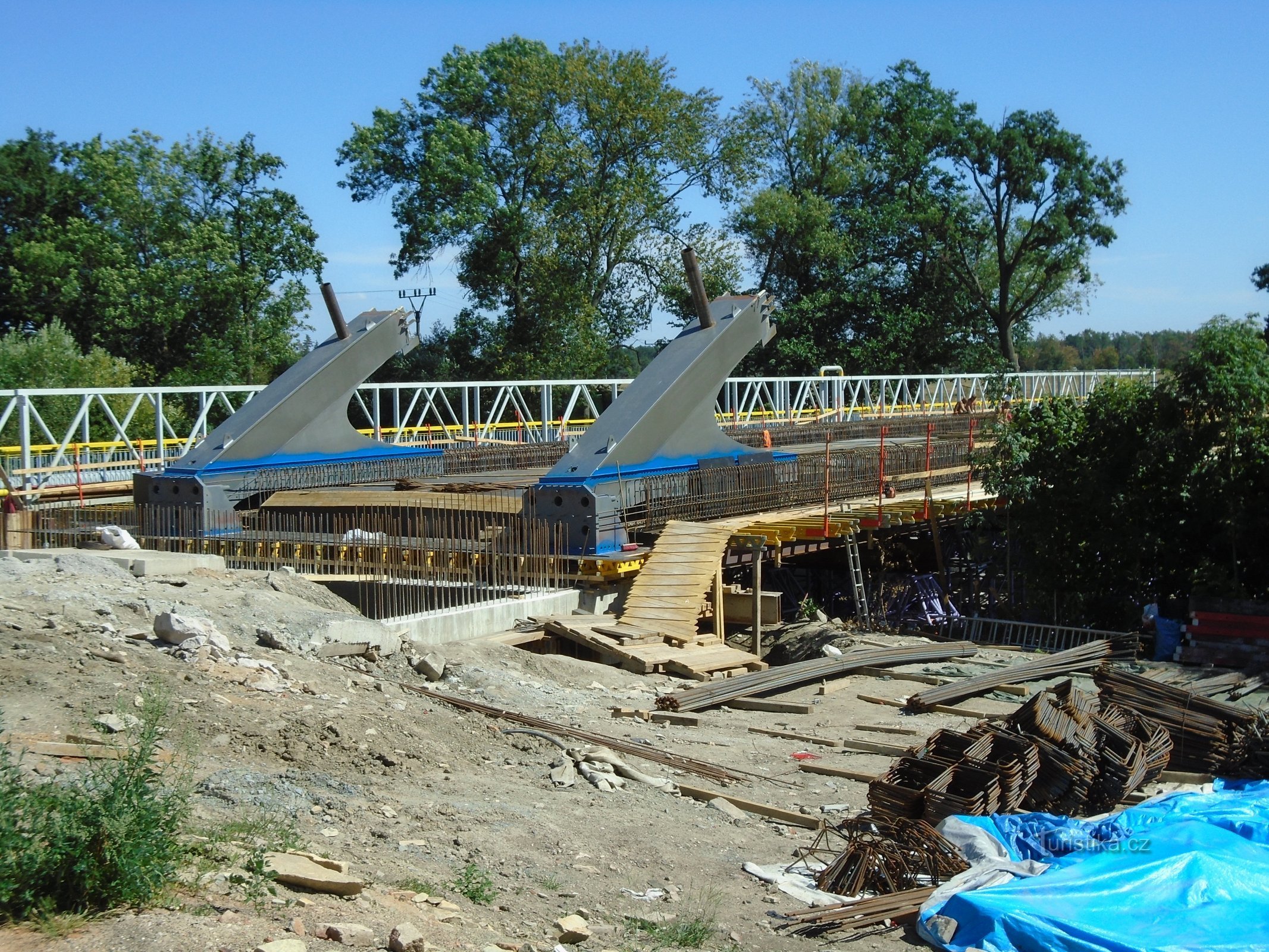 Construcția podului col. Šrámka în Svinary (Hradec Králové, 6.8.2018 august XNUMX)