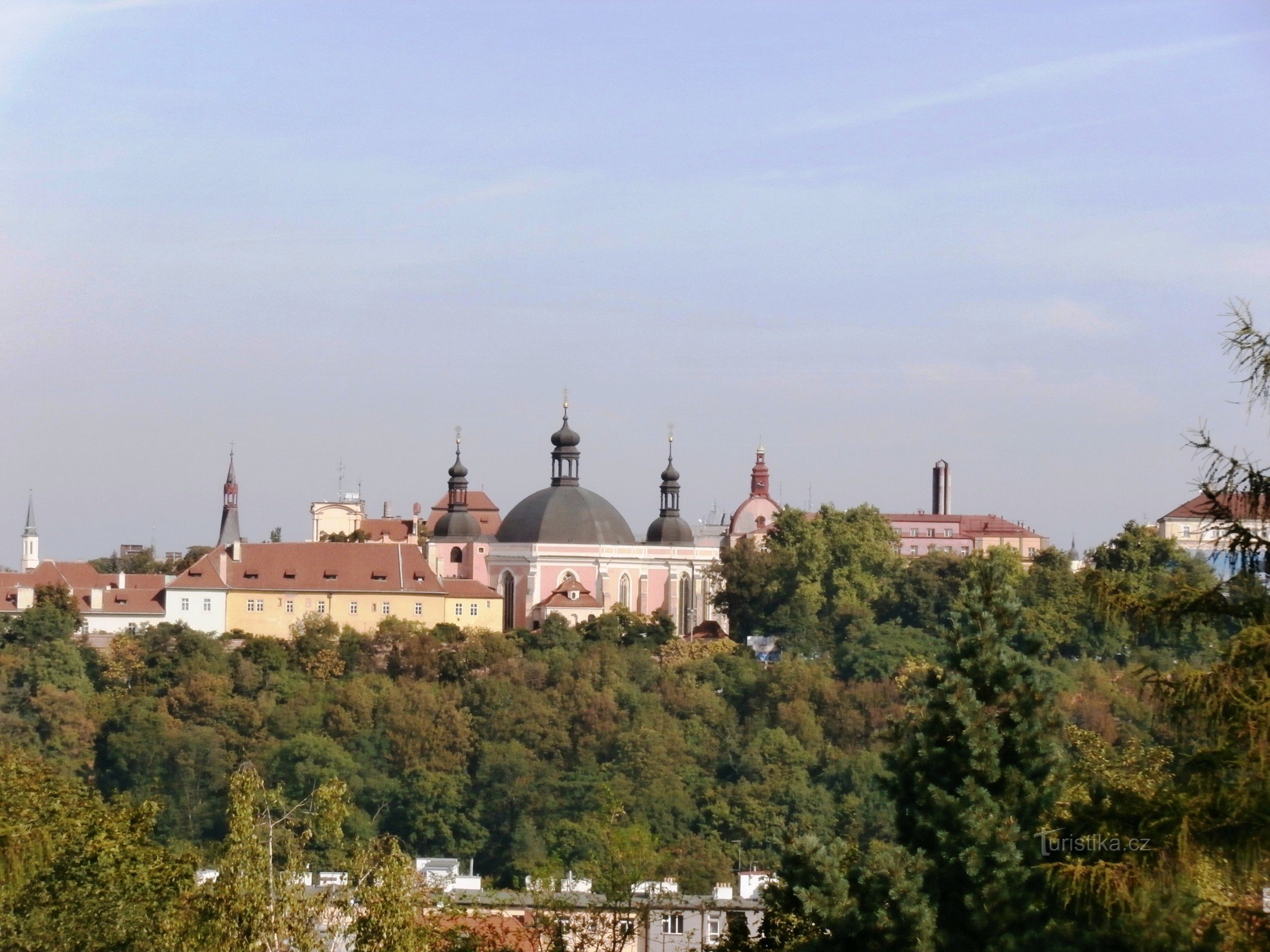 We got off the subway and are heading to Vyšehrad