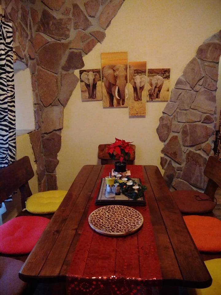 Výzdoba v jídelně