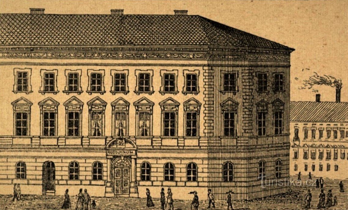 A régi Rudolfinum megjelenése Králové Hradecben az 80-as és 90-es évek fordulóján