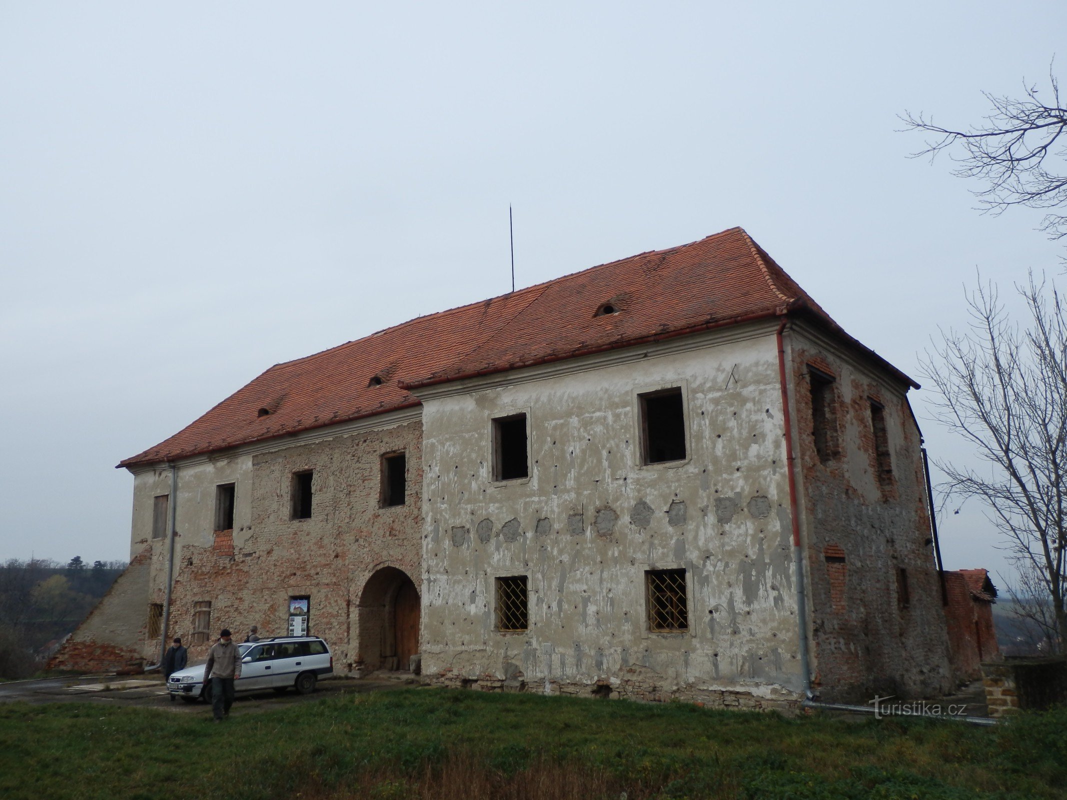 Från Bošovice via Svata och Lovčičky till Otnice, Újezd ​​​​och Sokolnice