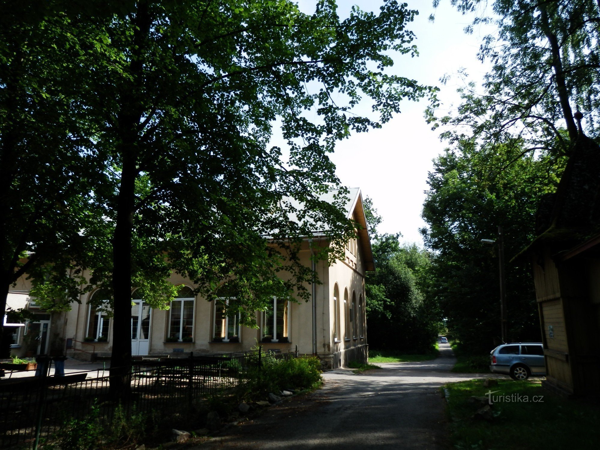 From Česká Třebová to Litomyšl - this time on the green