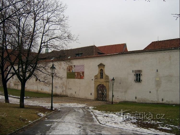 From Dvořák embankment