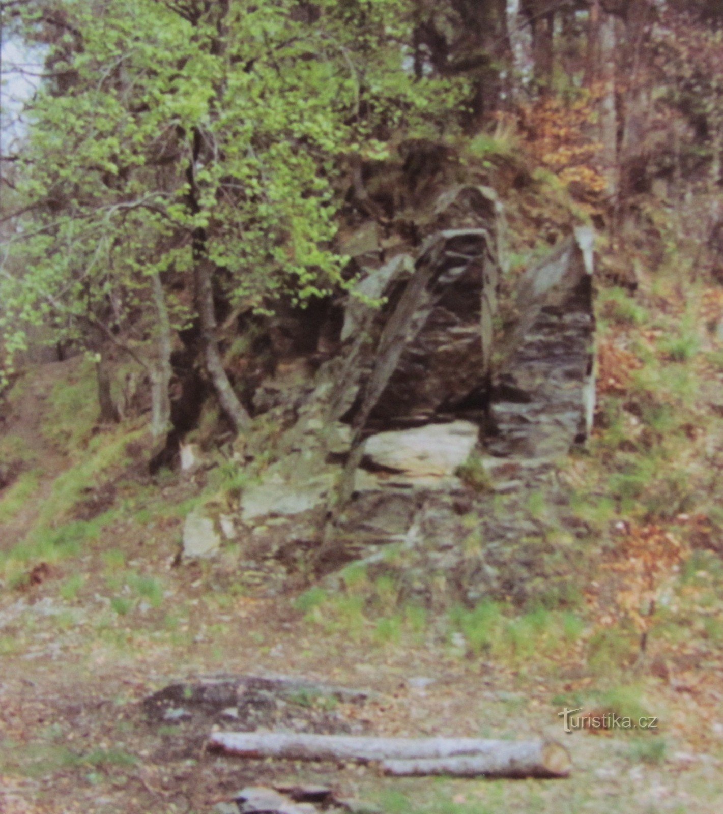 Fra Hranice gennem Potštátská skály til ruinerne af Drahotuš Slot (retro 1997)