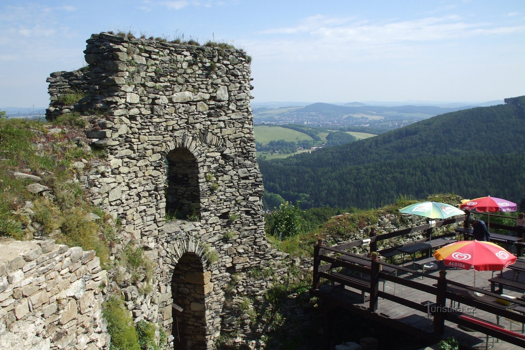 Da Jedlová a Jiřetín per splendidi panorami