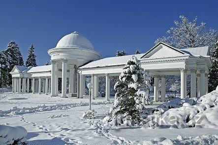 Z lyží přímo do lázní pouze v Mariánkách