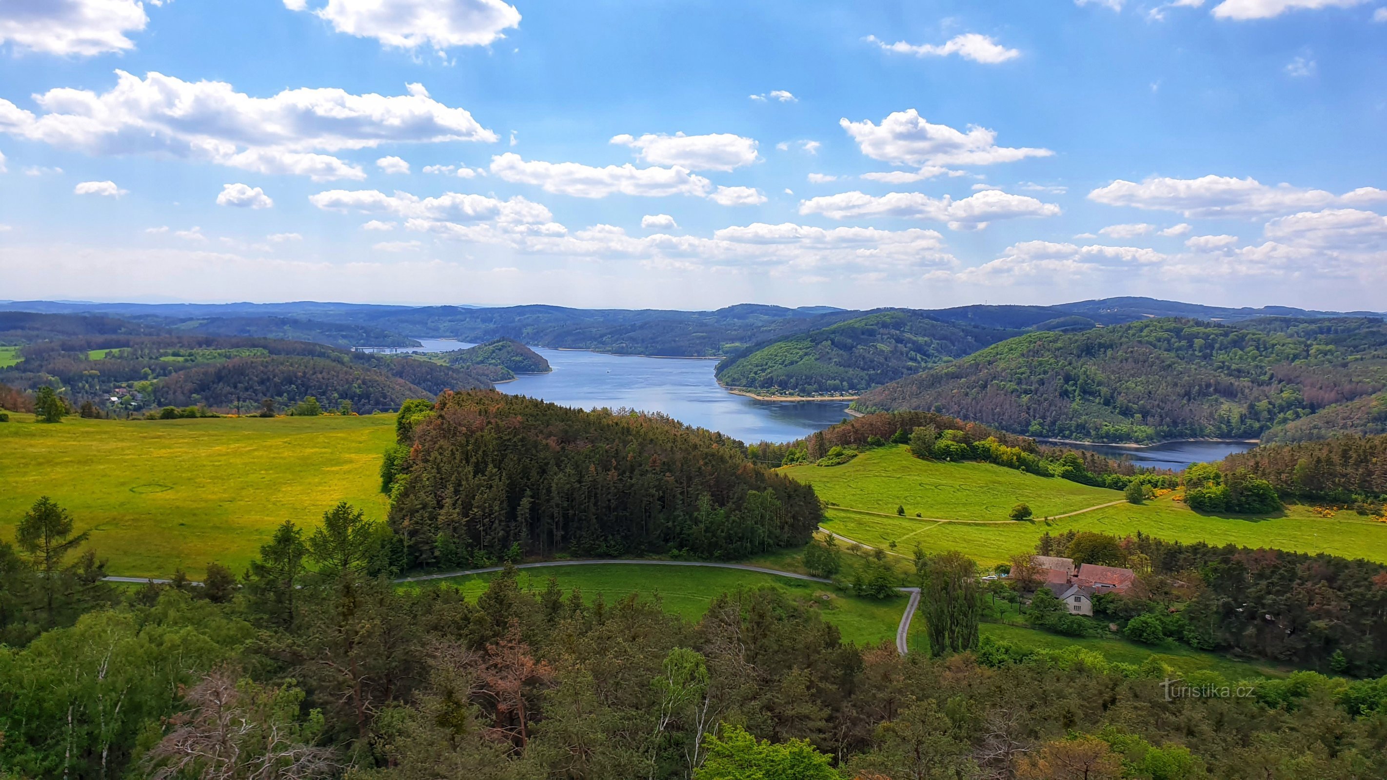 Van Maková hora via Krchov naar Onen Svět