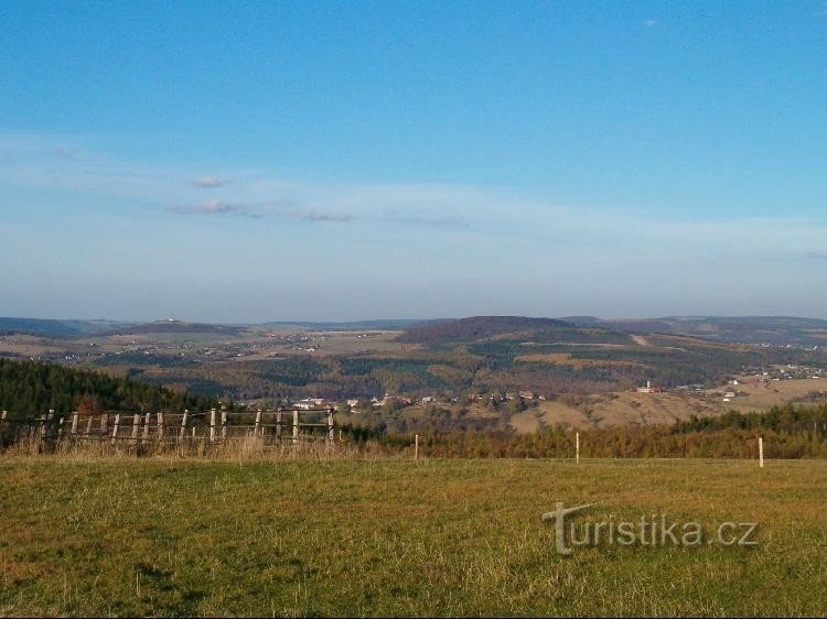 Da Malé Háje: Monte St. Kateryny (in primo piano) e la Germania con Schwartnberg e Ahornberg