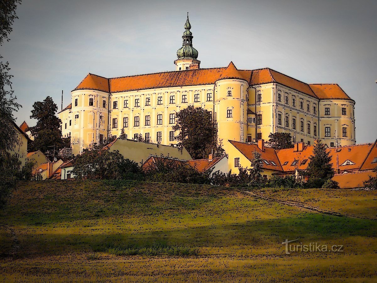 Z Mikulova na Pálavu k Sirotčímu hrádku