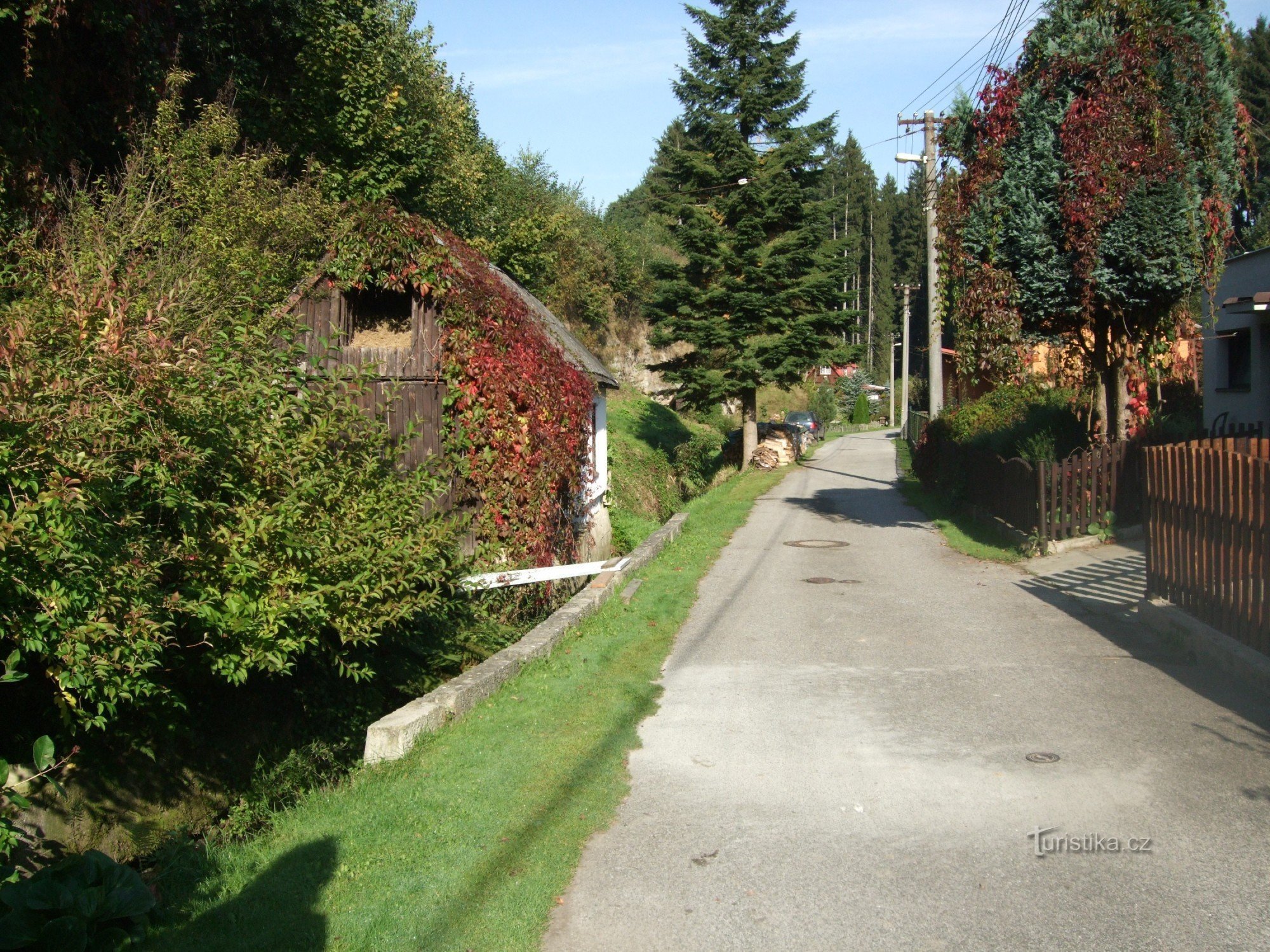 Von Mladějov nach Trosky, Vidlák und Věžák