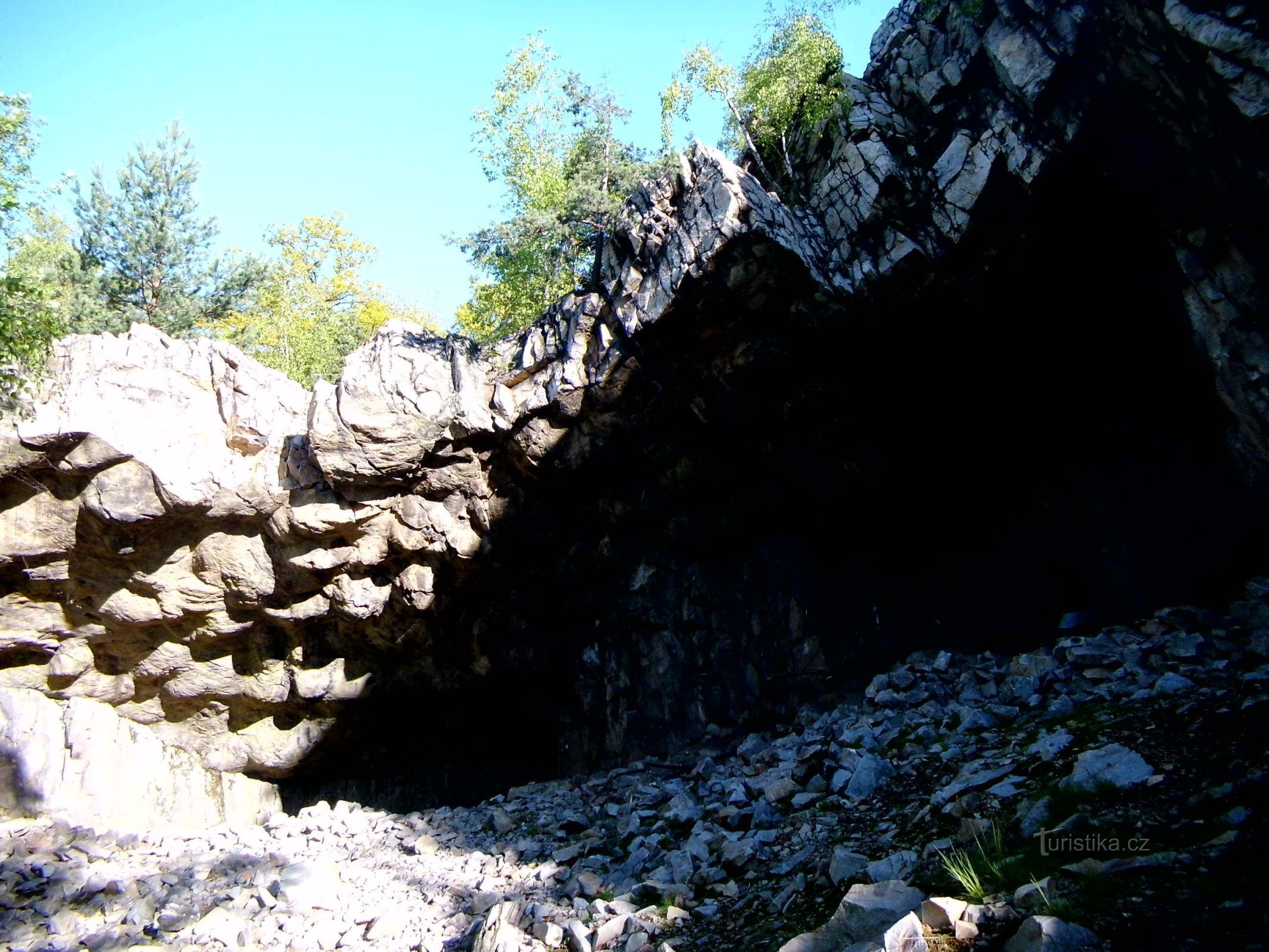 Od Řevnic preko Babke in Skalke do Řevnic