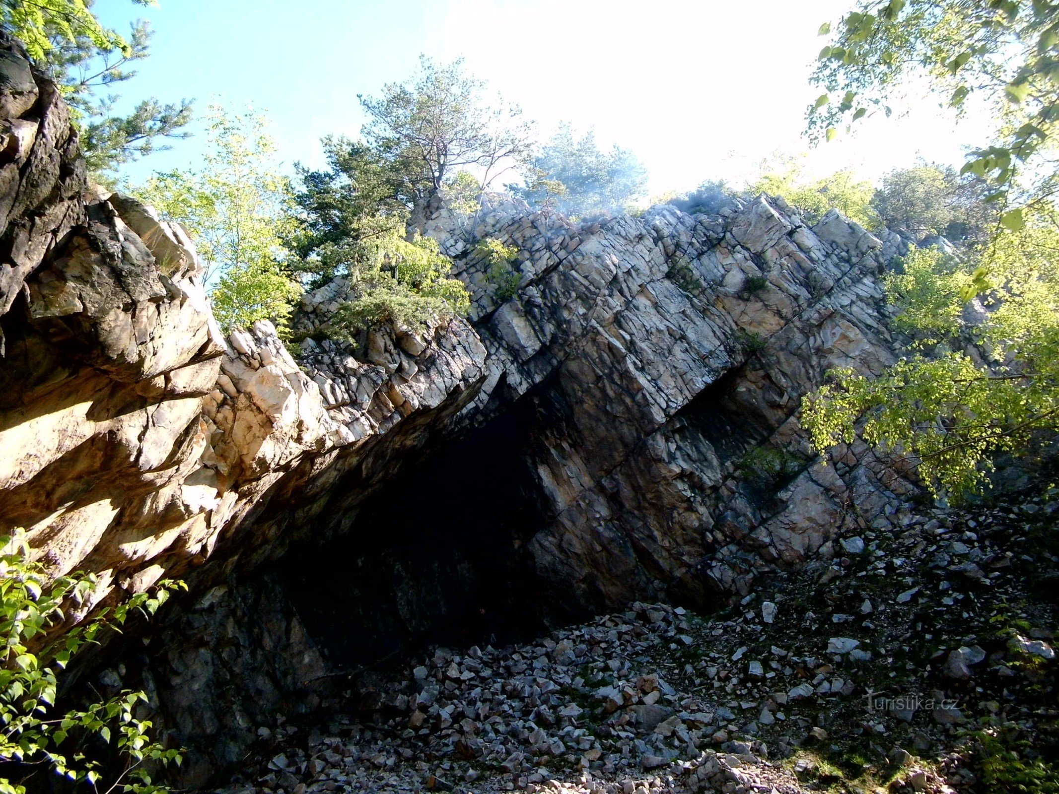 De Řevnice via Babka e Skalka para Řevnice