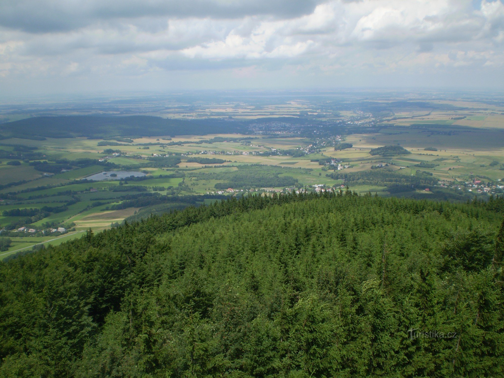 Vom Aussichtsturm 1