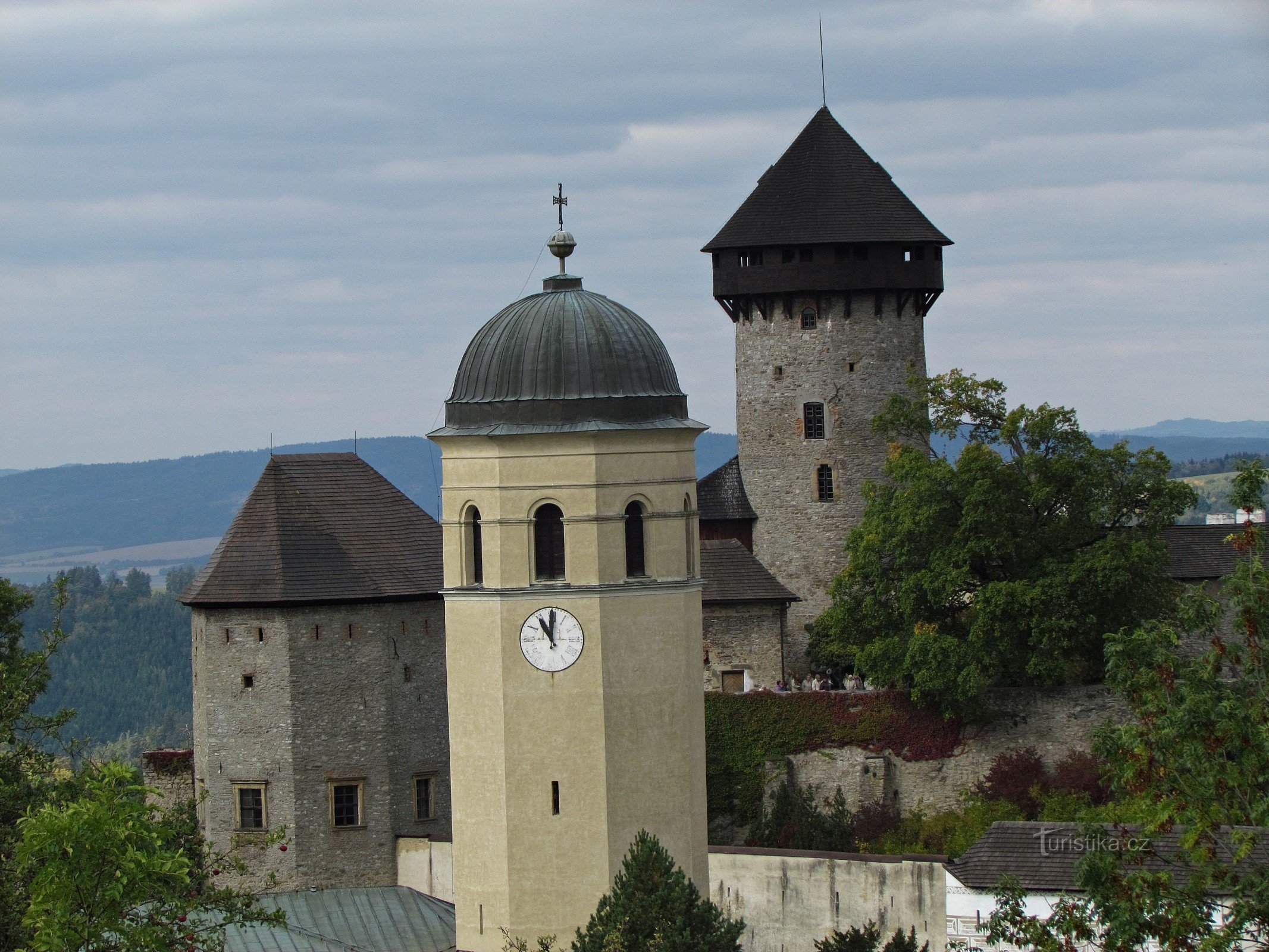 De Rýmařov al castillo de Sovinec