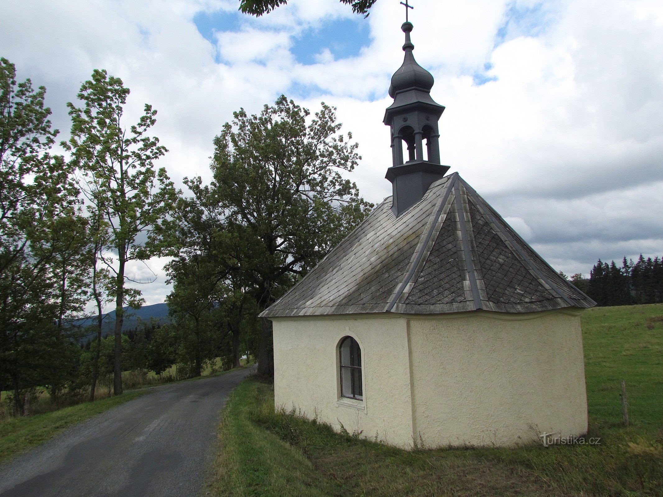 Od Rýmařova do Mazance, Maliník in skal pri Dobřečovu - 2. del