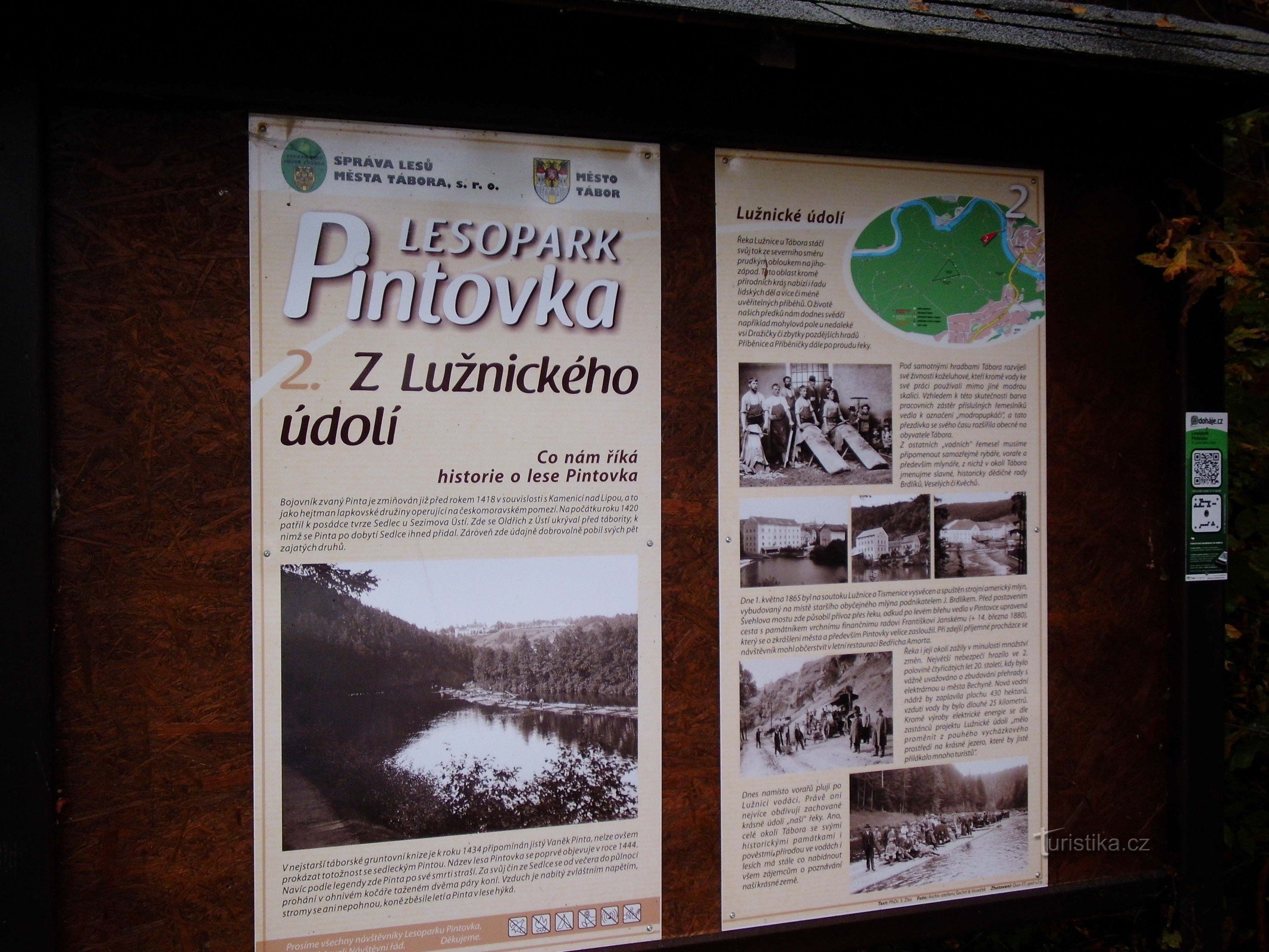 Từ Tábor đến Bechyně dọc theo bờ Lužnice hoặc xa hơn dọc theo con đường đỏ