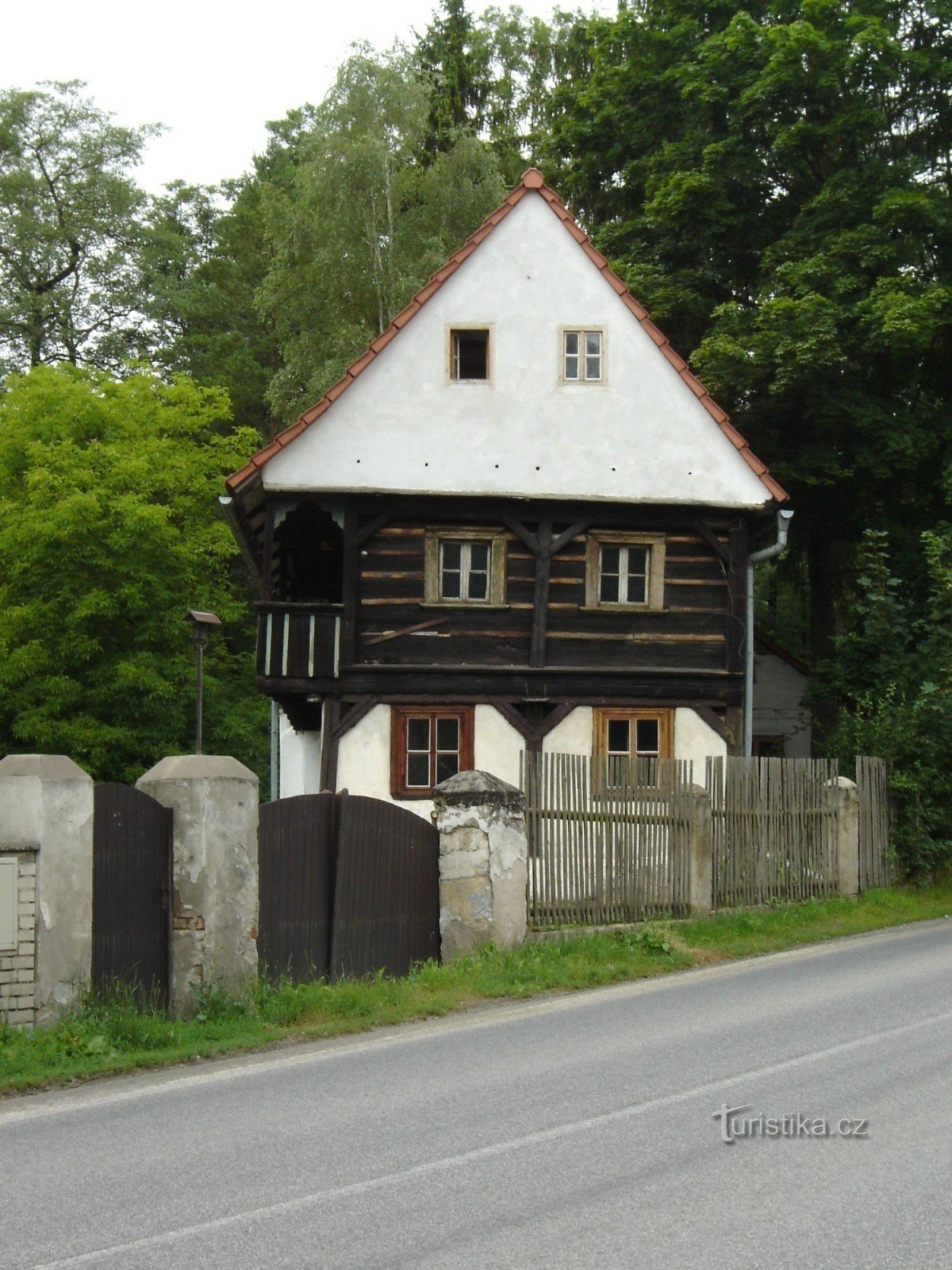 Från Tupadel